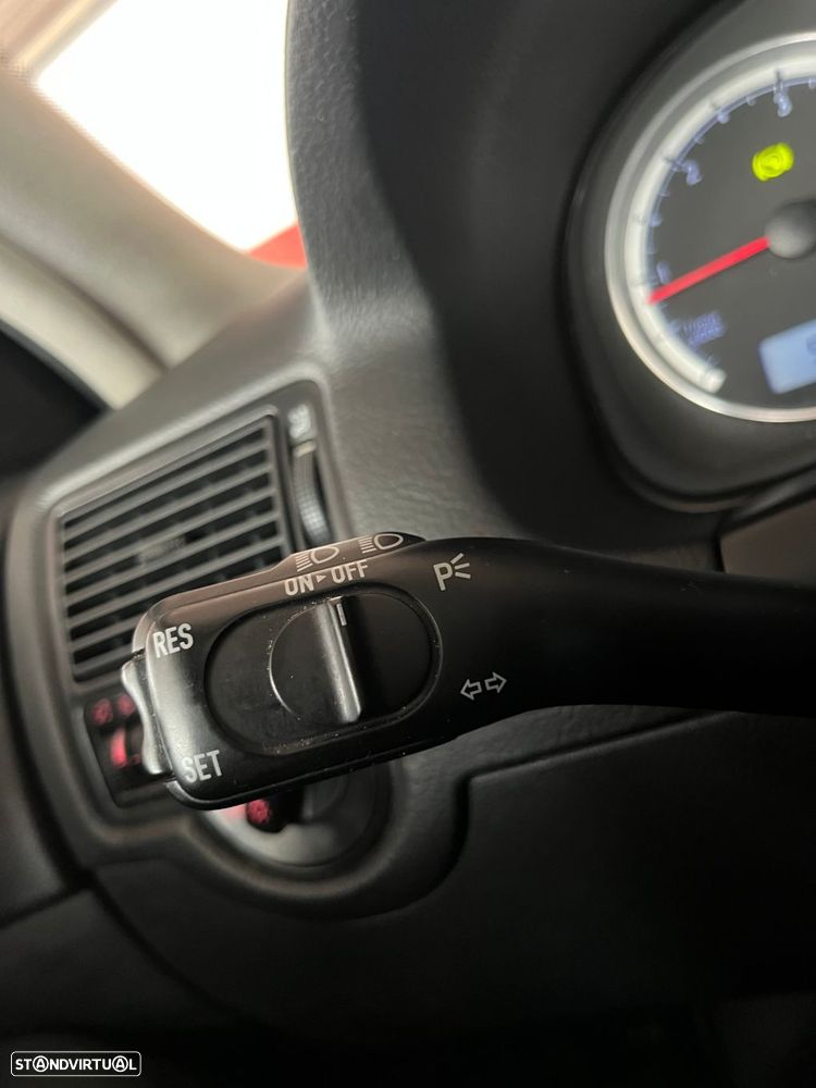 VW Golf Variant 1.9 TDi Confl Tip AC - 17