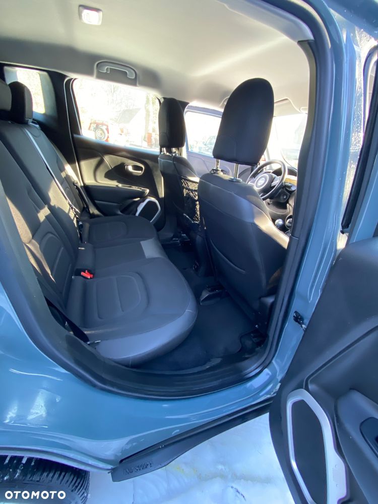Jeep Renegade - 9