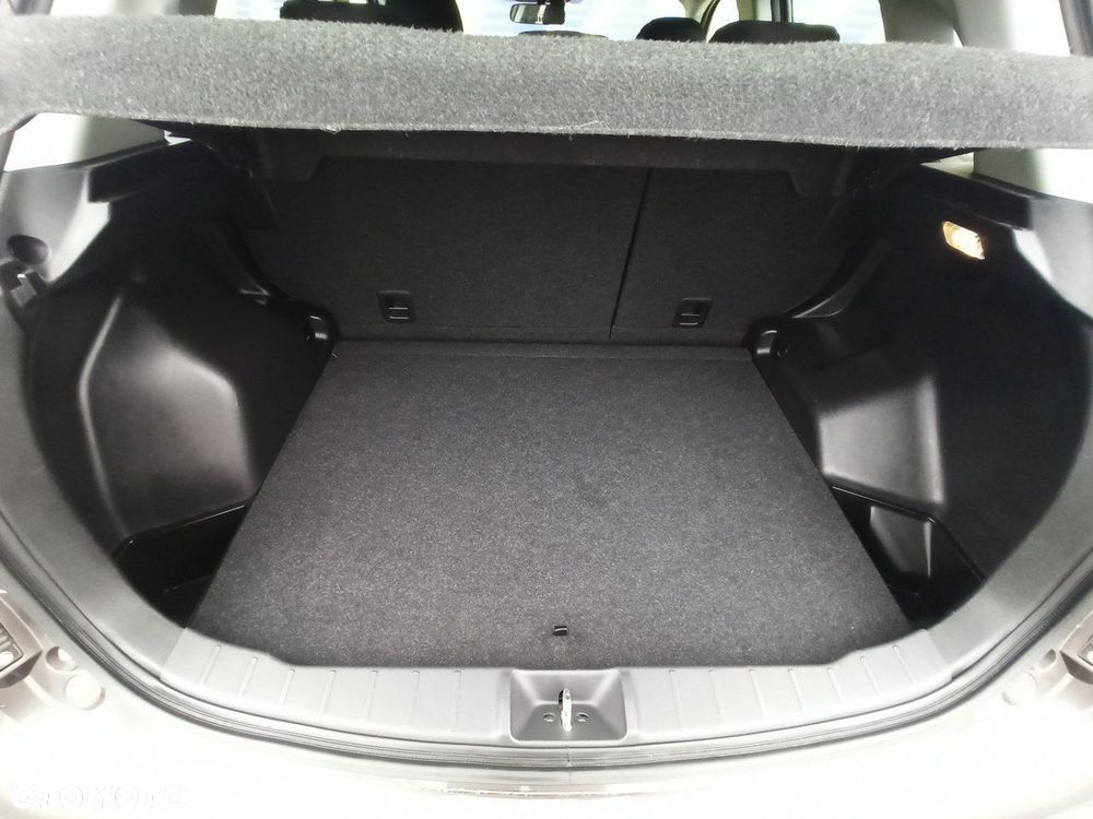 Mitsubishi ASX - 9