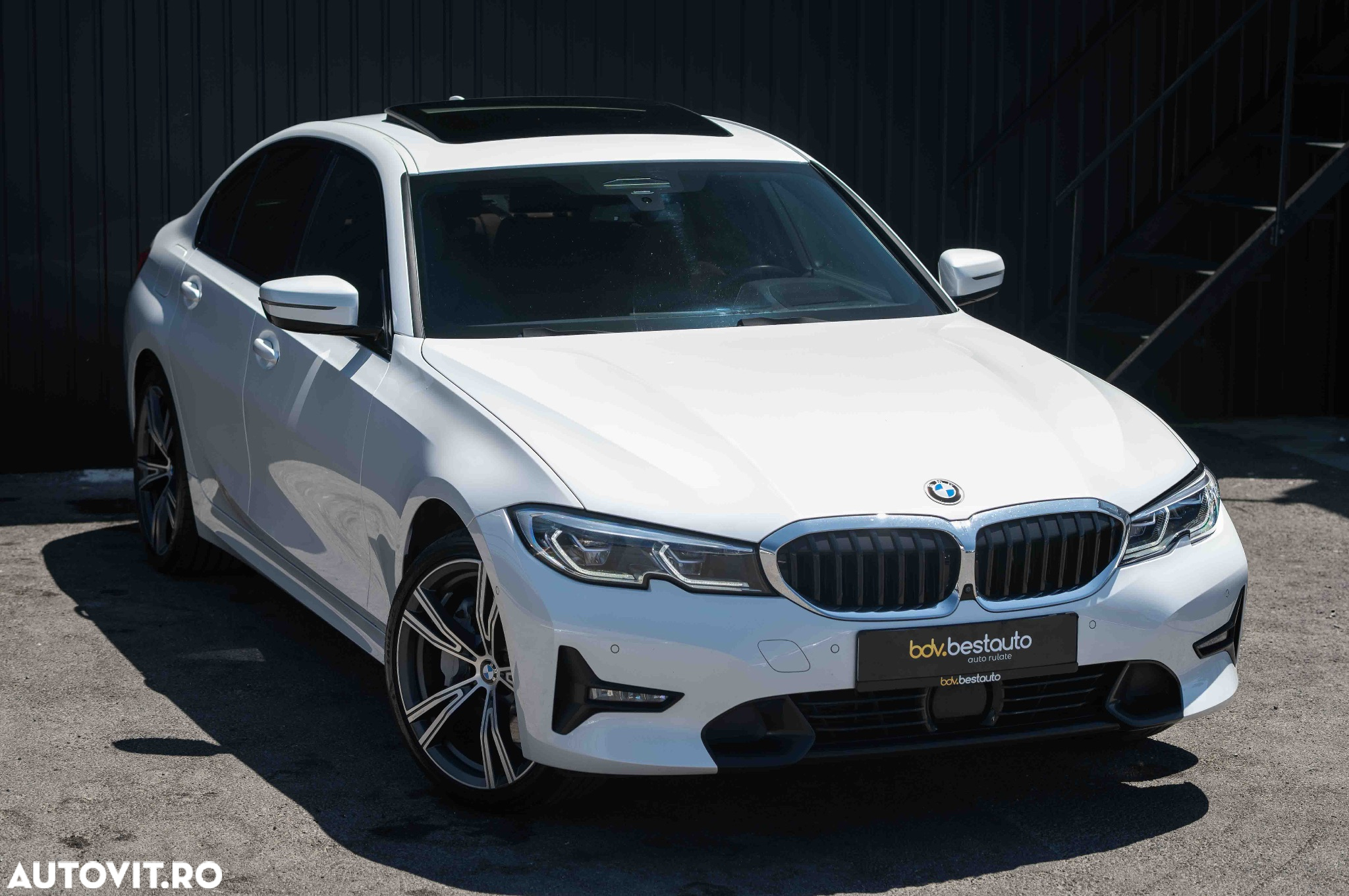 BMW Seria 3 330e xDrive AT PHEV - 3