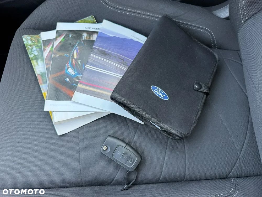 Ford Fiesta 1.25 Titanium - 30