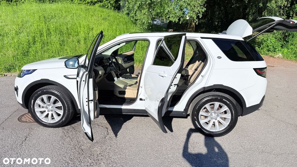 Land Rover Discovery Sport TD4 HSE - 10