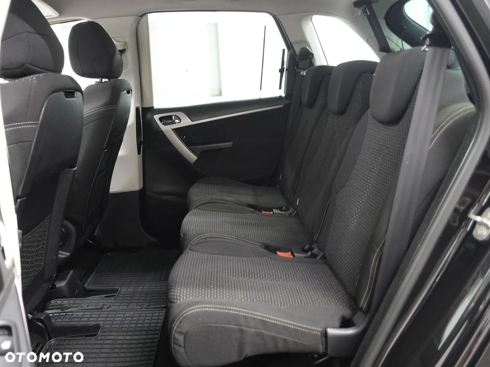 Citroën C4 Picasso - 21