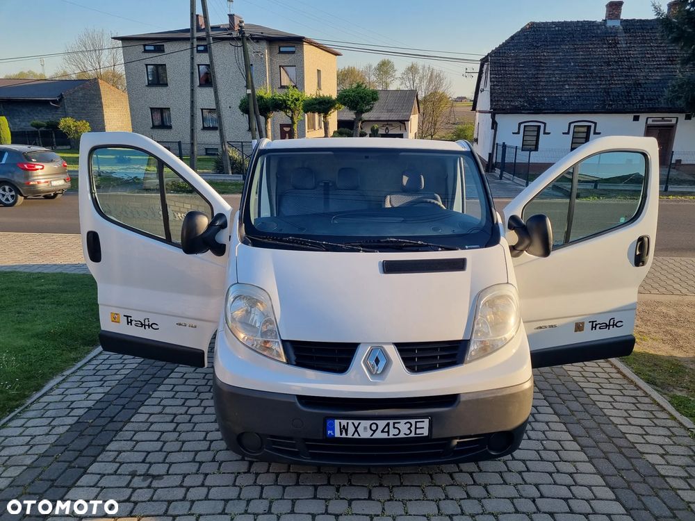 Renault TRAFIC L2H1 - 28