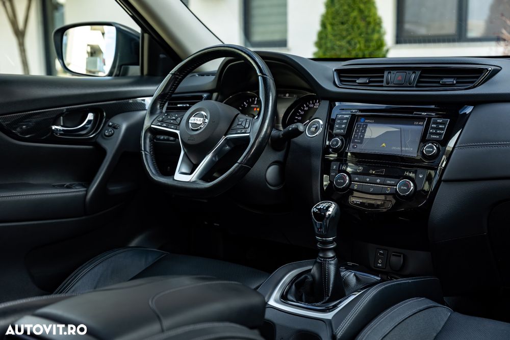 Nissan X-Trail 1.6L dCI Start/Stop Tekna - 17