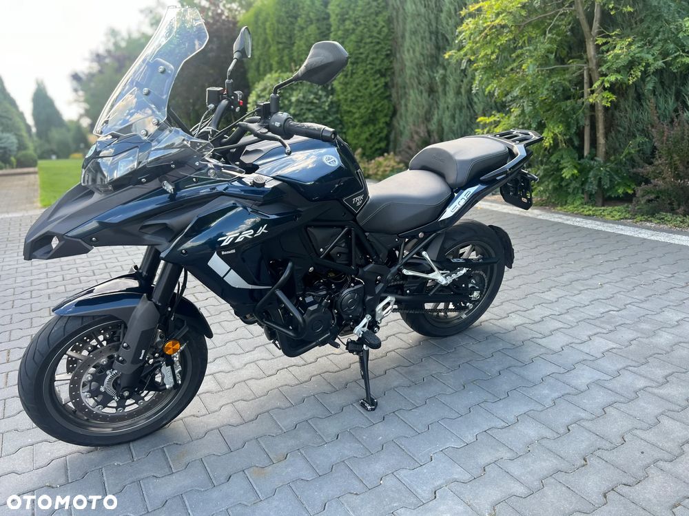 Benelli TRK 502 - 11