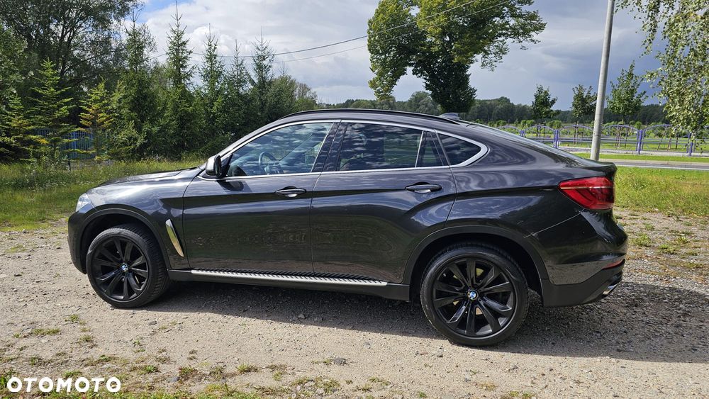 BMW X6 xDrive40d - 10