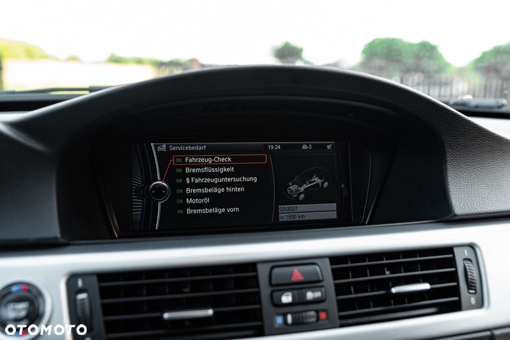 BMW Seria 3 320d xDrive - 35