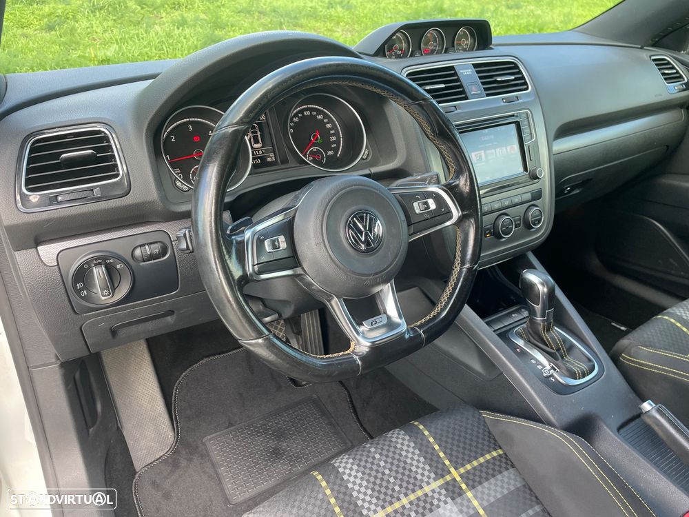 VW Scirocco 2.0 TDI Blue Motion Technologie DSG Club - 19