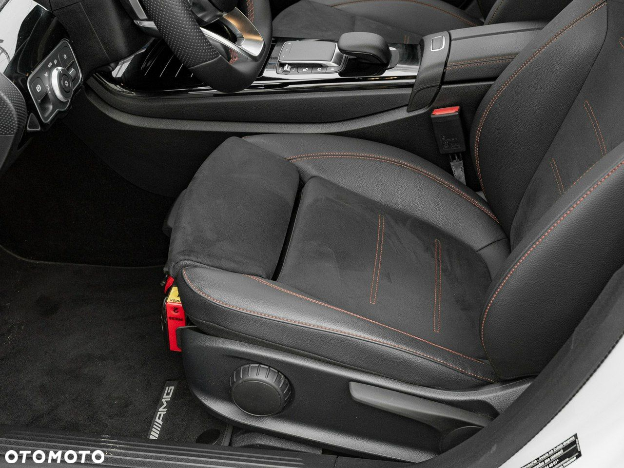 Mercedes-Benz CLA - 14
