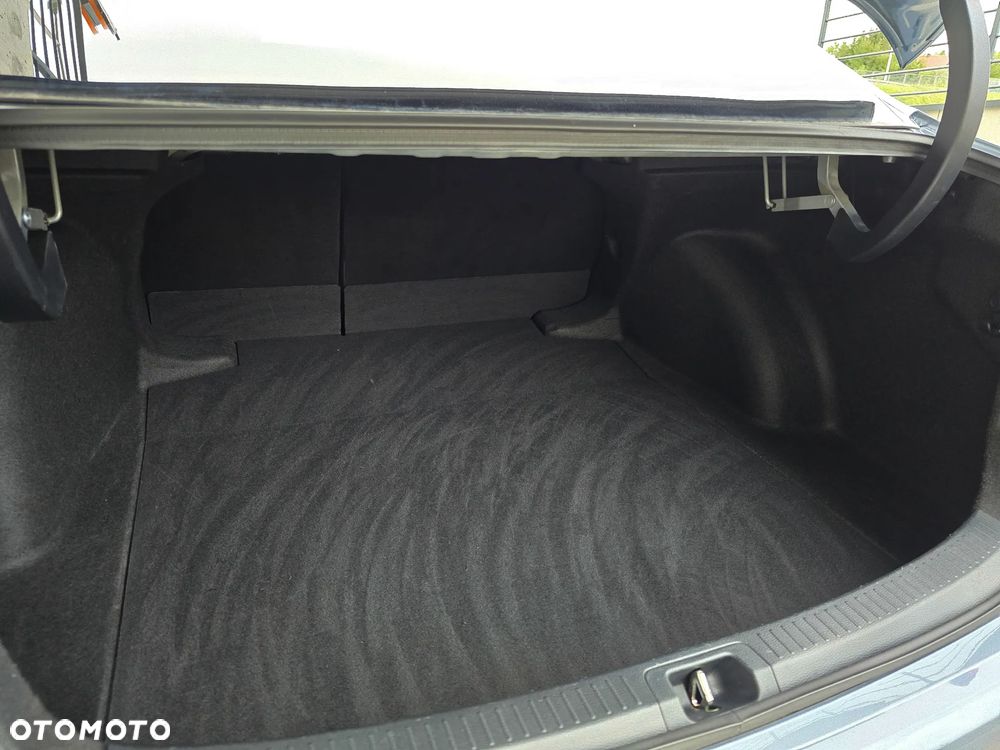 Toyota Corolla 1.8 Hybrid GPF GR Sport - 33