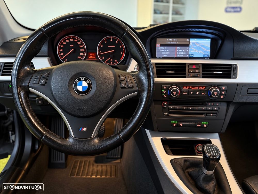 BMW 320 d DPF Edition Fleet Sport - 23