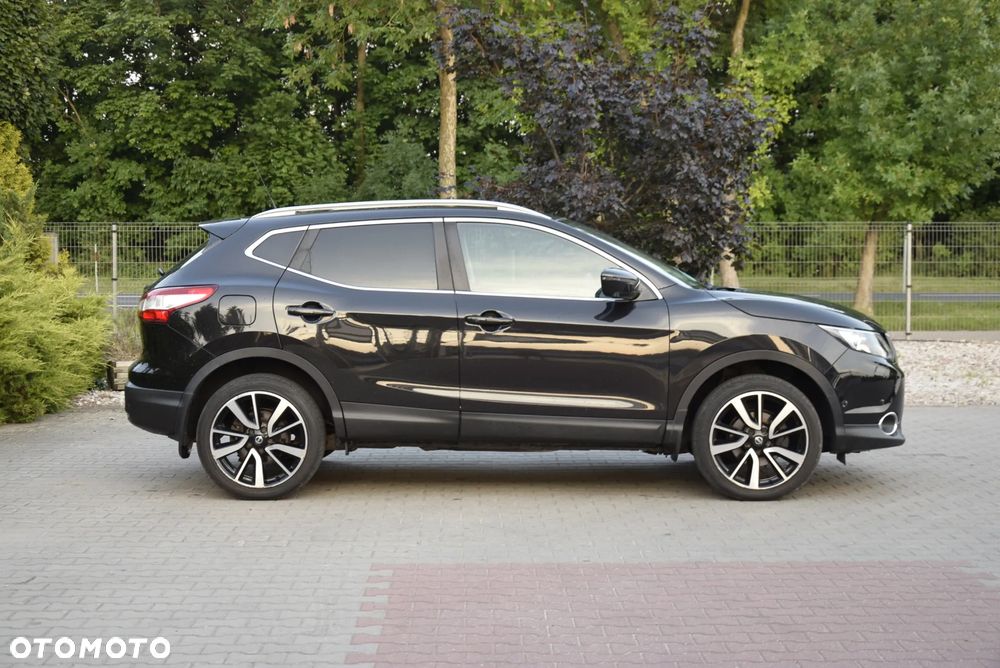 Nissan Qashqai 1.6 dCi Xtronic TEKNA+ - 5