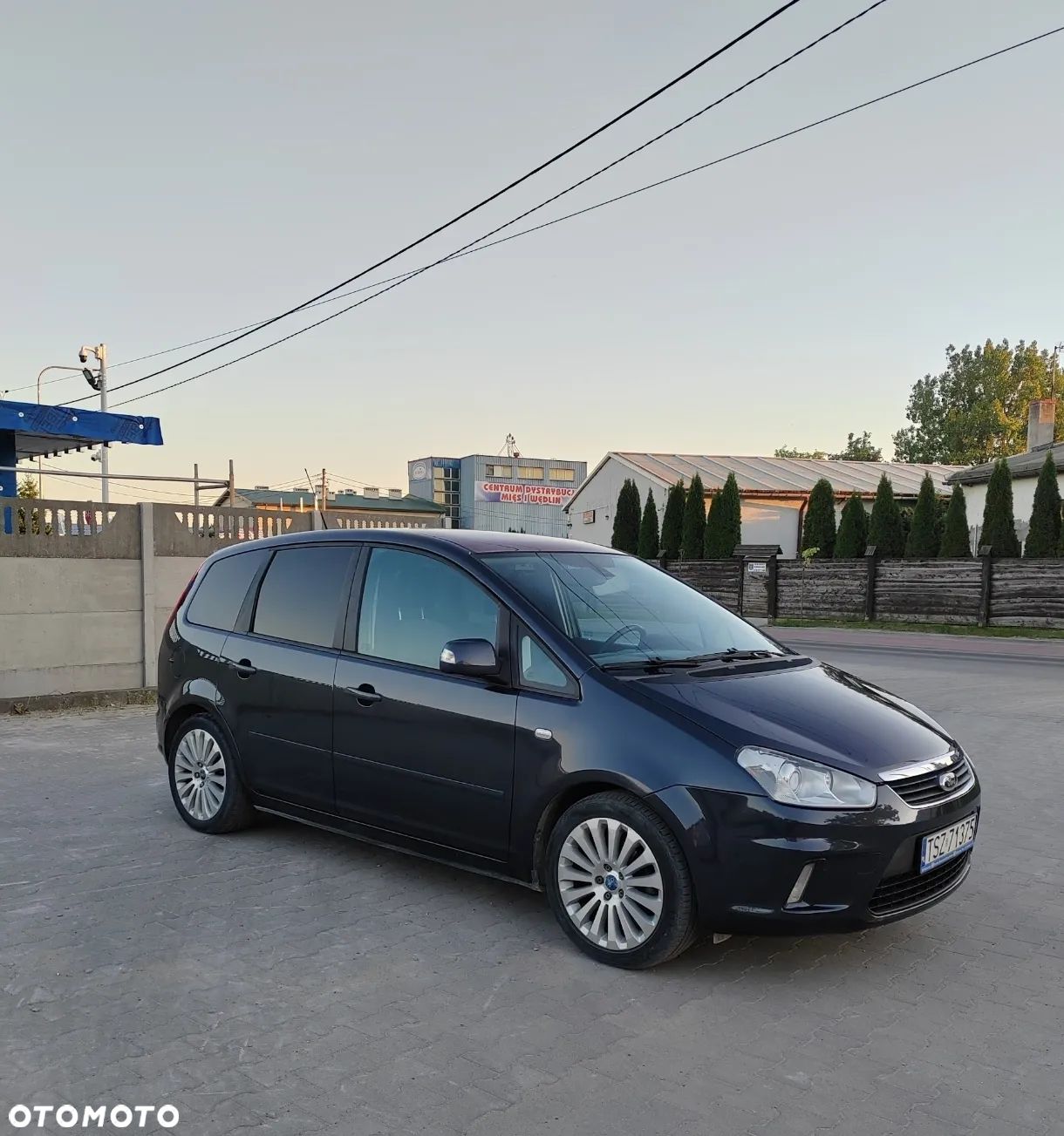 Ford C-MAX - 1