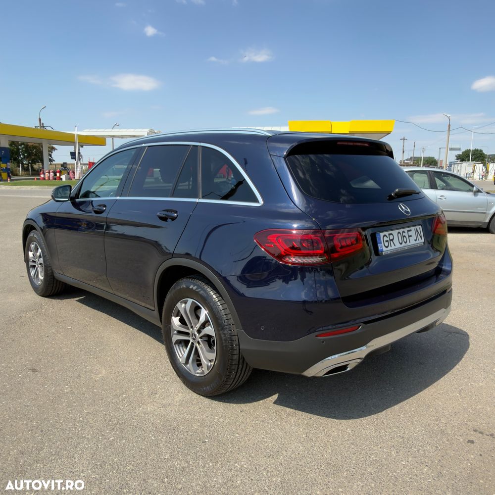 Mercedes-Benz GLC 220 d 4MATIC 9G-TRONIC - 4