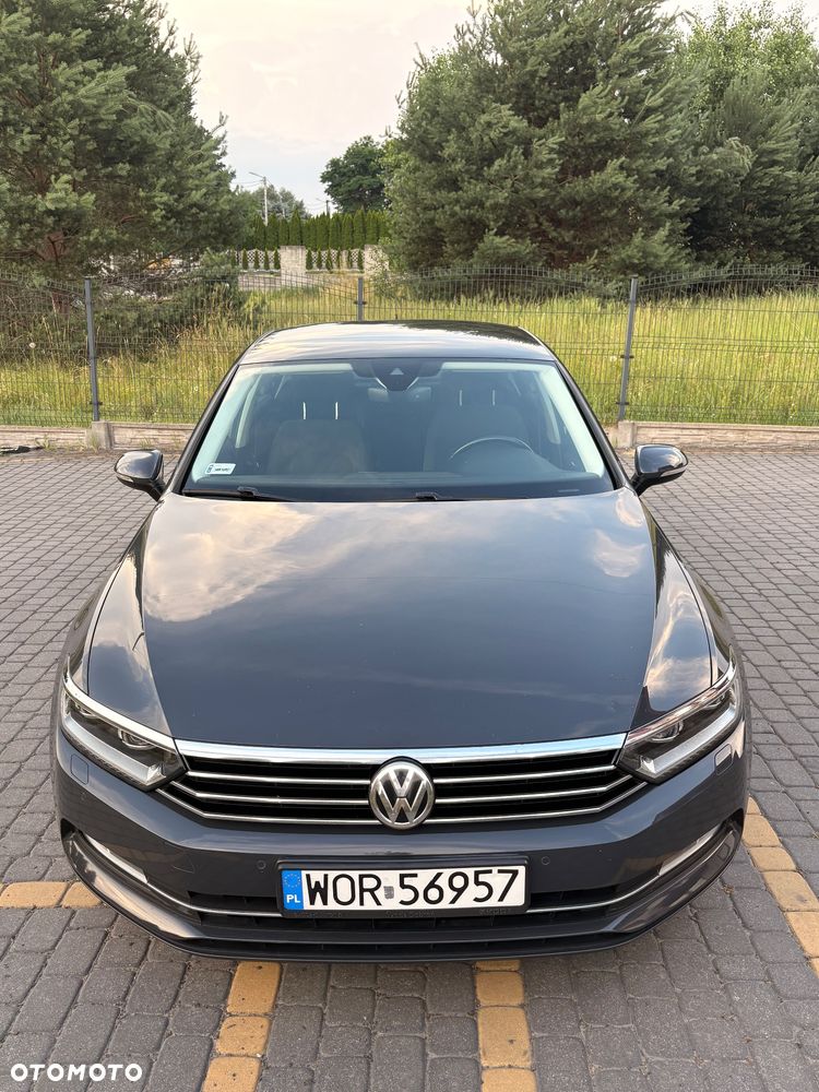 Volkswagen Passat 2.0 TDI BMT Comfortline DSG - 2