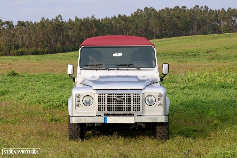 Land Rover Defender 90 2.4 CRD SE - 1