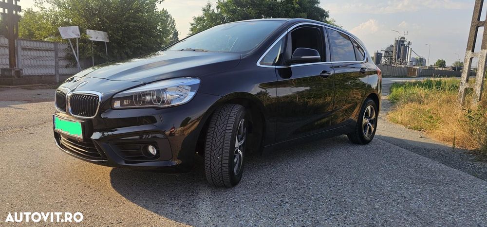 BMW Seria 2 218d Sport Line - 1