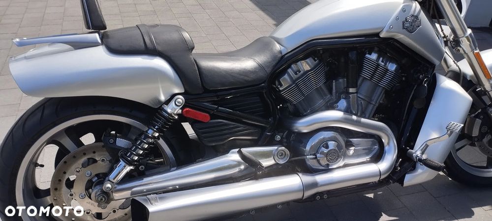 Harley-Davidson V-Rod Muscle - 29
