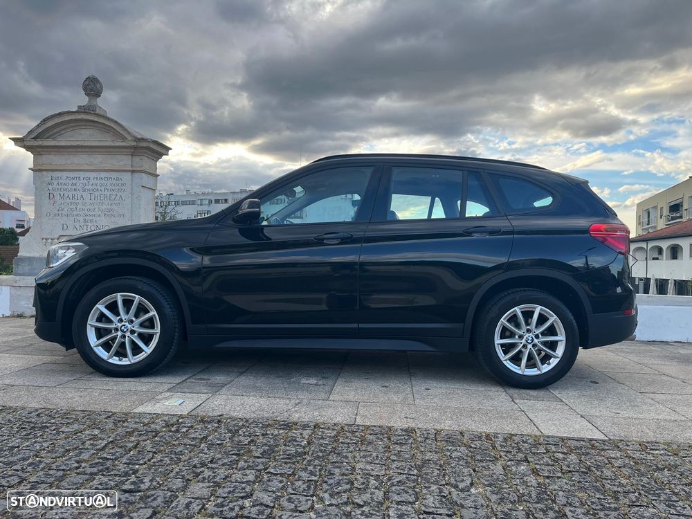 BMW X1 16 d sDrive Auto Line Sport - 14