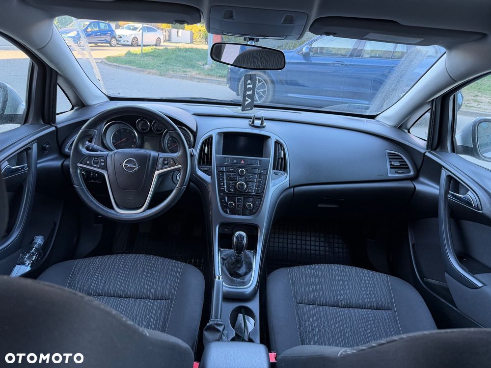 Opel Astra - 9