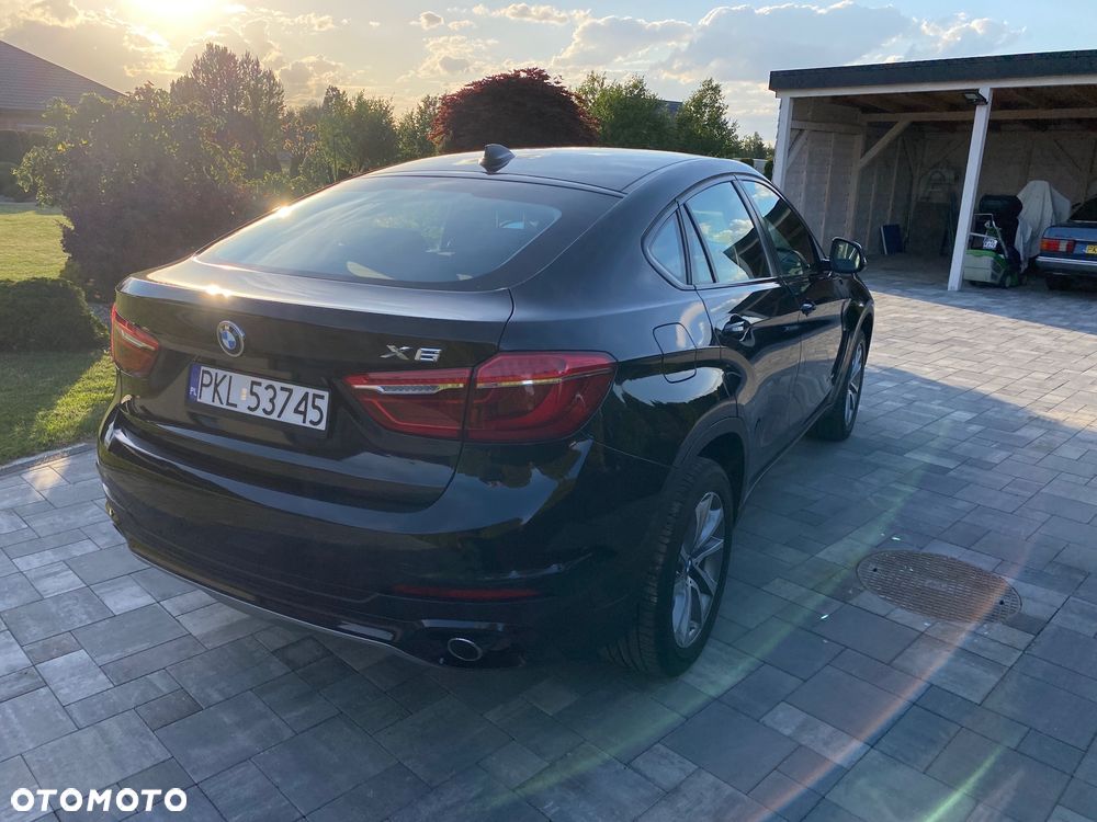 BMW X6 xDrive30d - 10