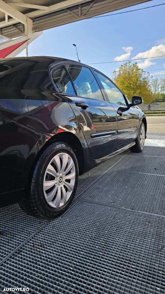 Renault Laguna - 7