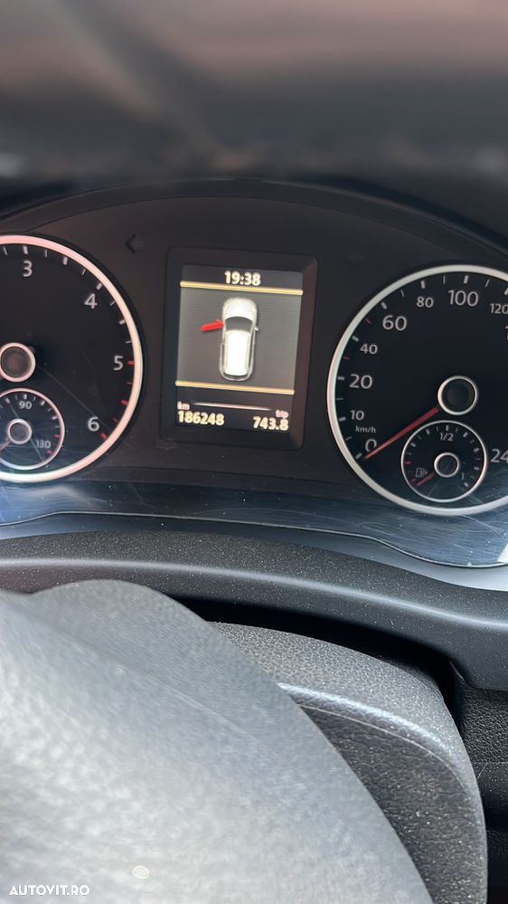 Volkswagen Tiguan 2.0 TDI 4Motion Sport & Style - 6