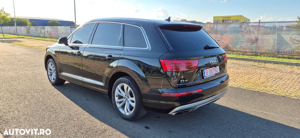 Audi Q7 3.0 TFSI Quattro Tiptronic - 25