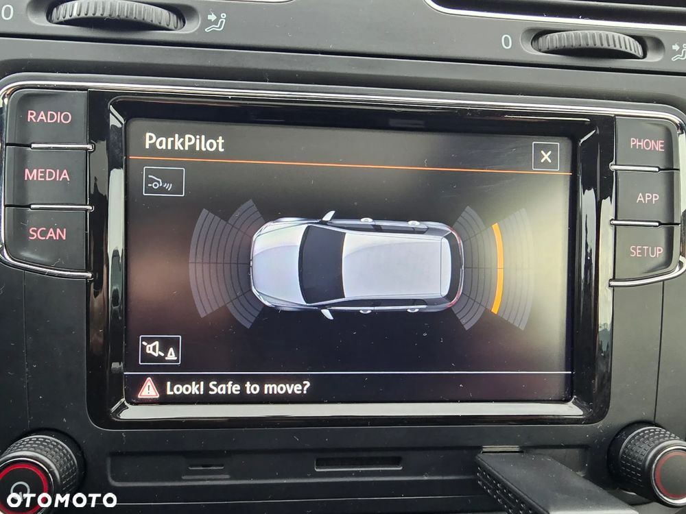 Volkswagen Golf 2.0 TDI GTD - 32