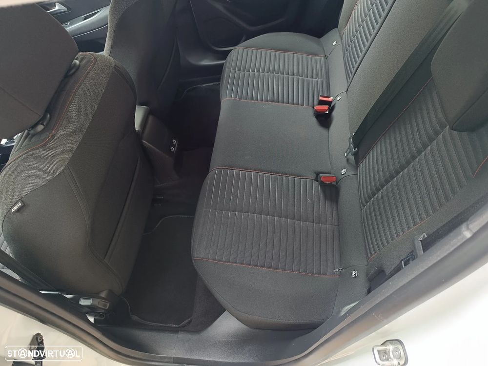 Peugeot e-208 50 kWh Active Pack - 15