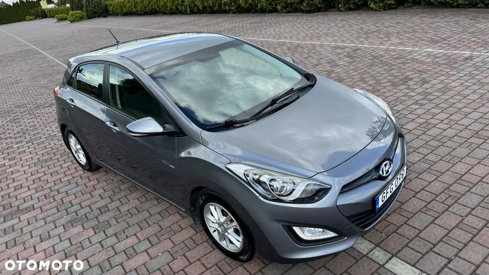 Hyundai i30 blue 1.6 GDI Passion - 21