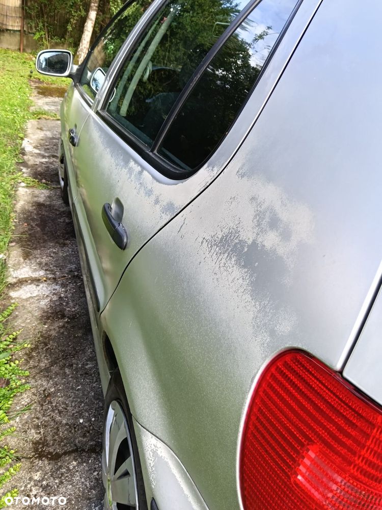 Volkswagen Polo 60 - 11