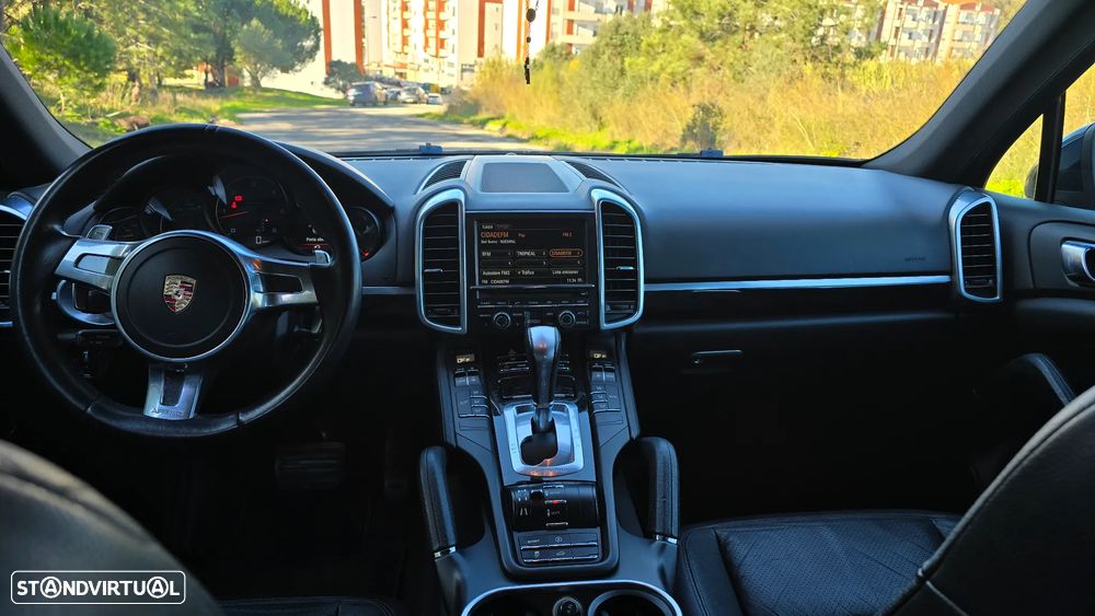 Porsche Cayenne Diesel Tiptronic S - 21