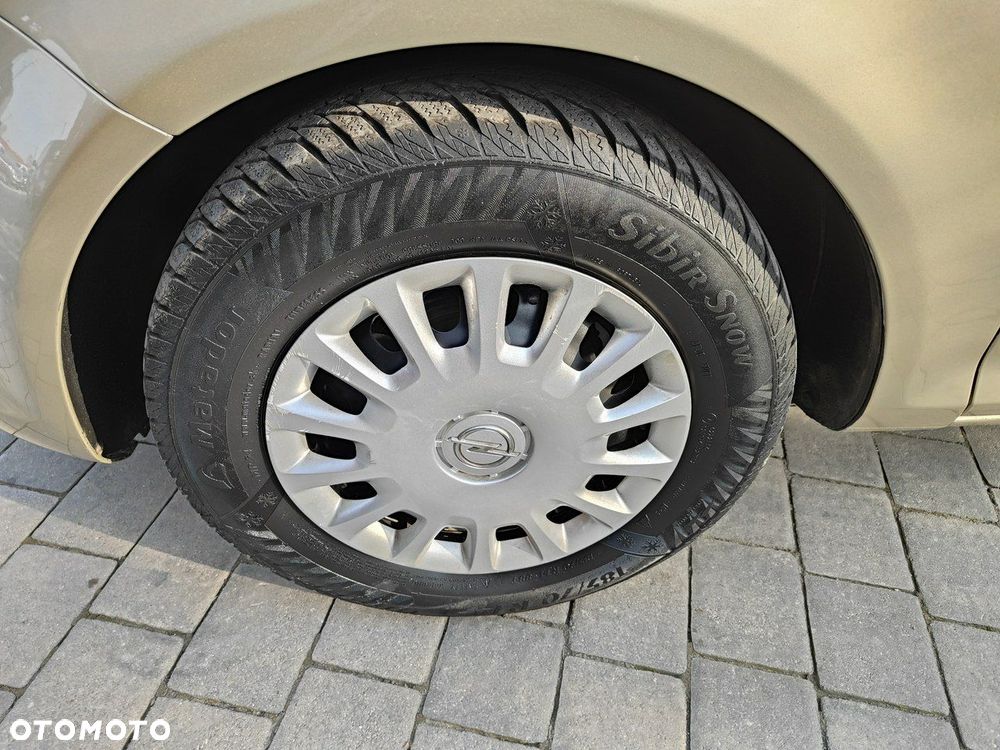 Opel Corsa 1.2 16V - 31