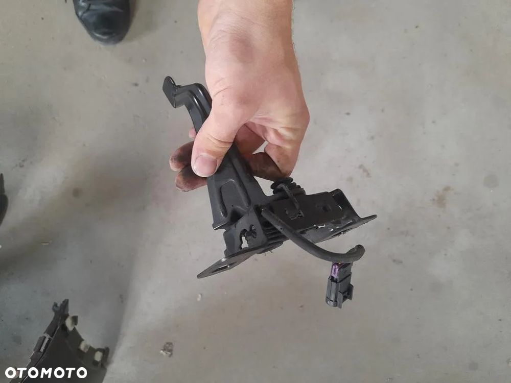 Zamek maski z czujnikiem Opel Mokka A Europa - 5