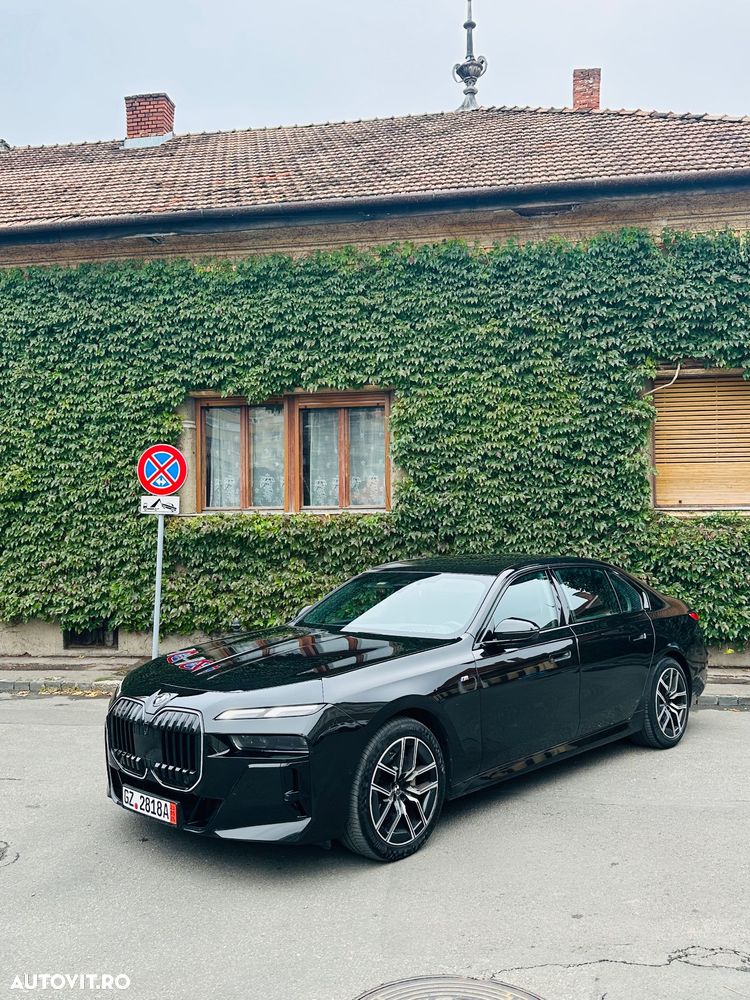 BMW Seria 7 740d xDrive MHEV - 20