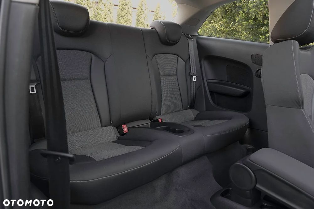 Audi A1 1.6 TDI Ambition - 27