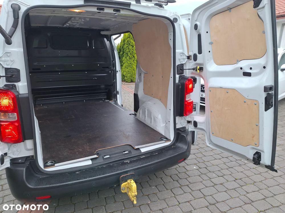 Peugeot Expert  1.5 HDi 120 KM Salon PL - 16