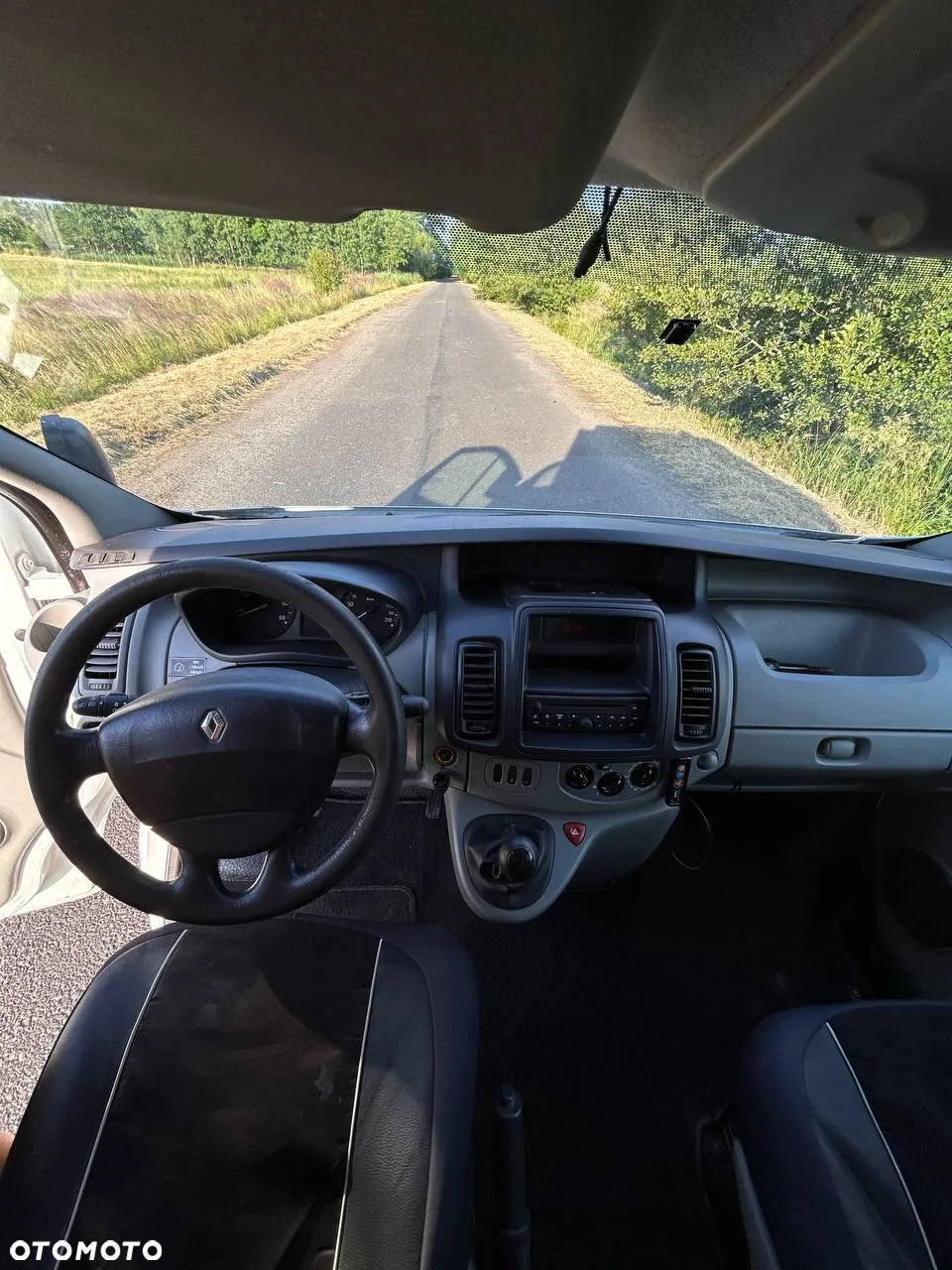 Renault Trafic - 13