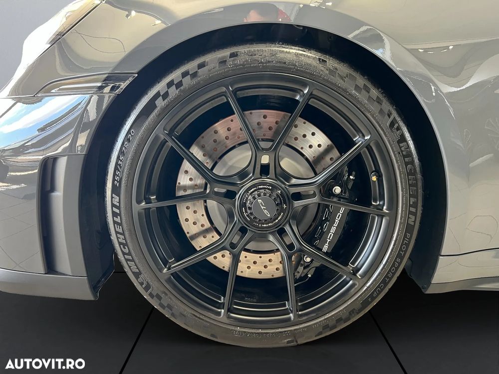 Porsche 911 GT3 PDK mit Touring-Paket - 22