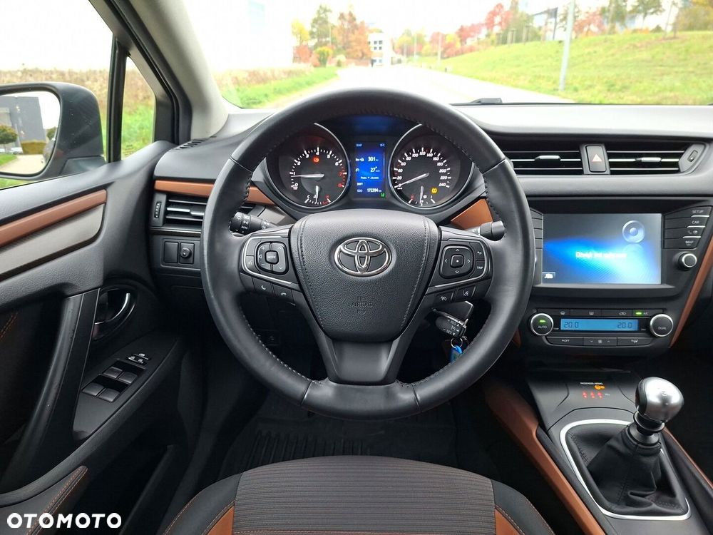 Toyota Avensis 2017