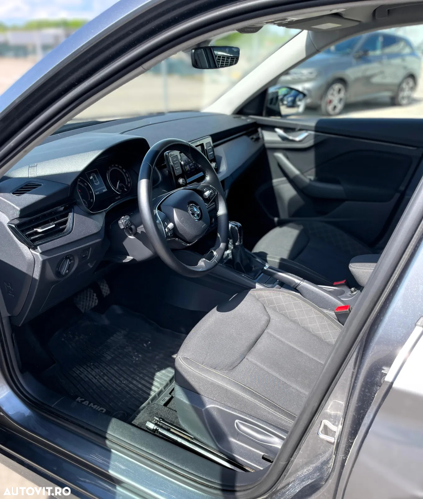 Skoda Kamiq 1.0 TSI DSG Ambition - 10