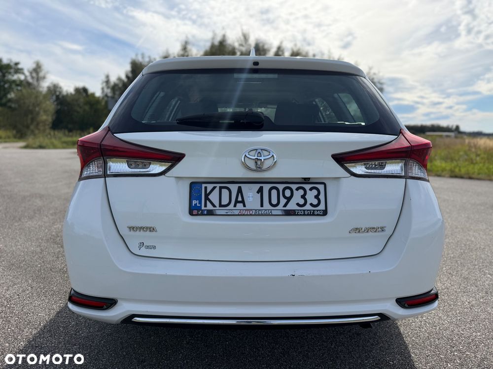Toyota Auris 1.4 D-4D Premium - 7