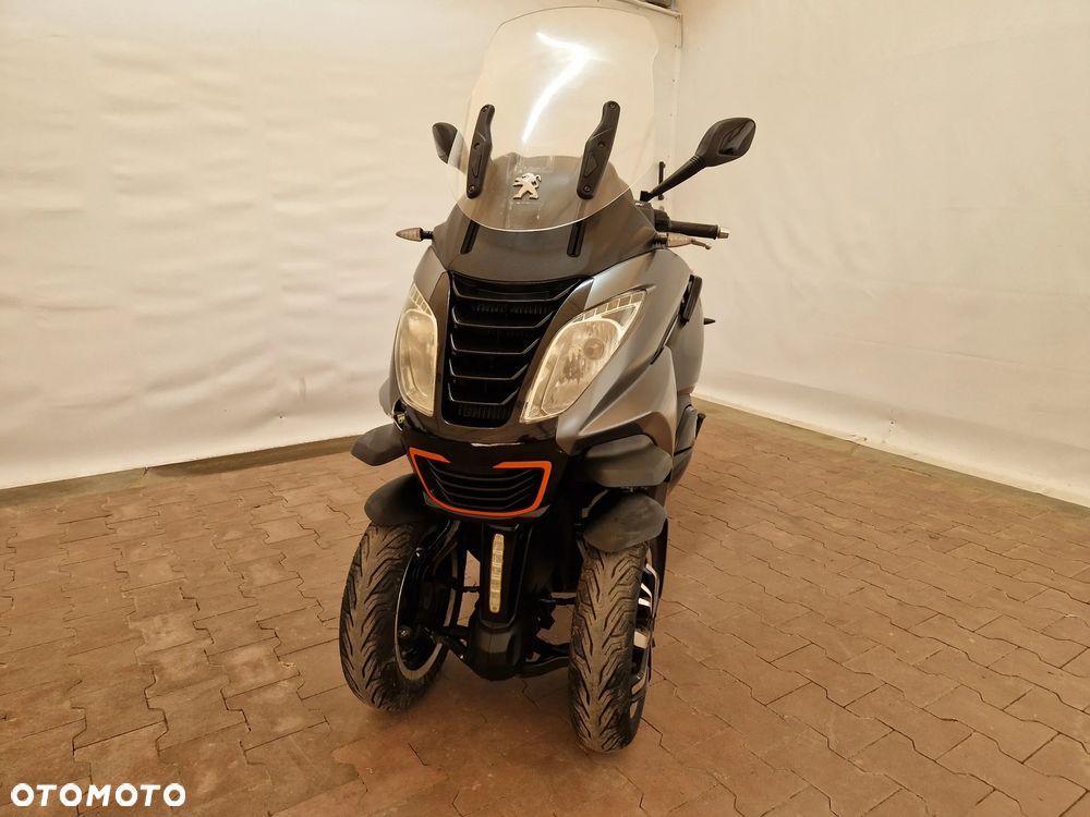 Peugeot Metropolis - 3