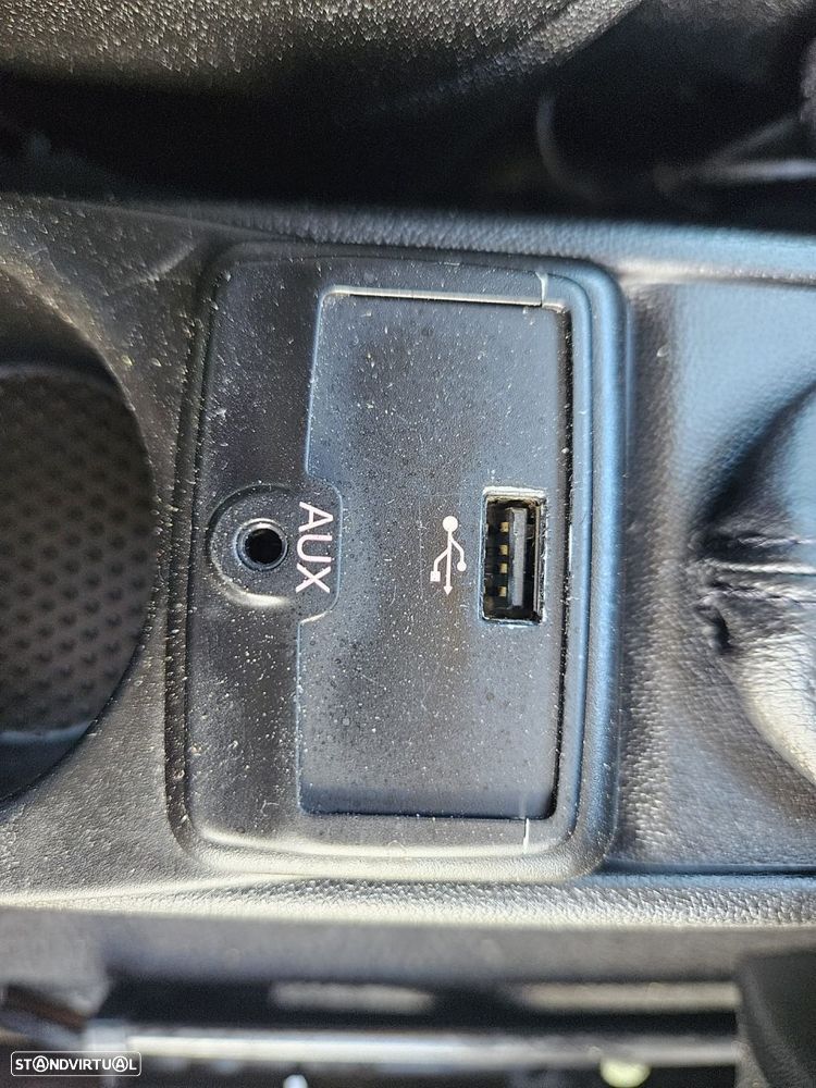 Alfa Romeo MiTo 1.3 JTDM Trofeo - 34