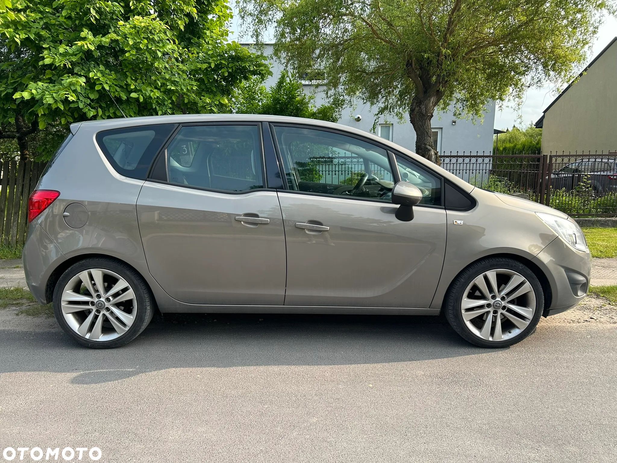 Opel Meriva - 1