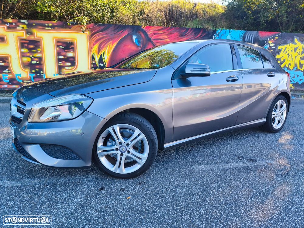 Mercedes-Benz A 180 CDI (BlueEFFICIENCY) Urban - 19