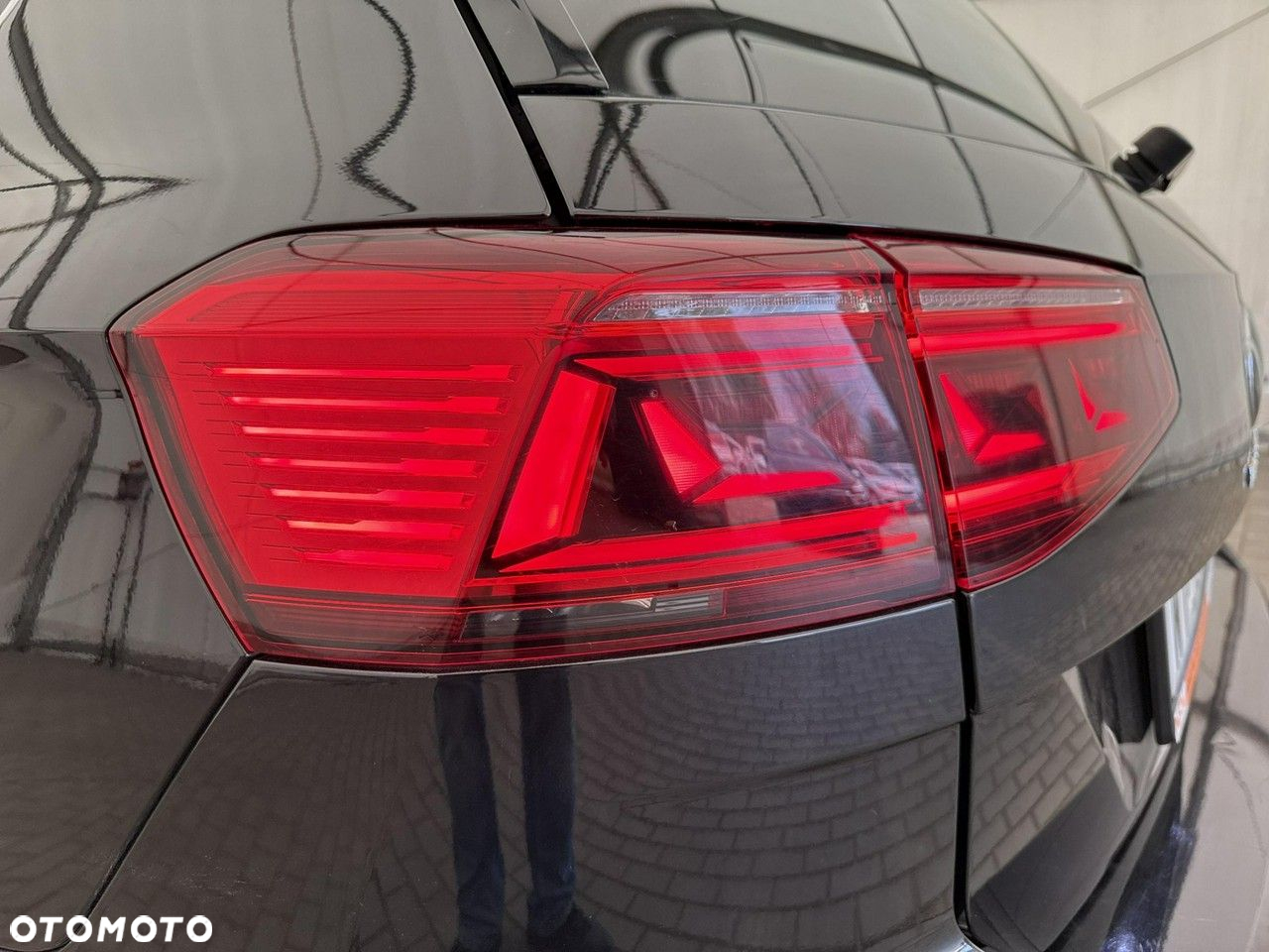Volkswagen Passat 2.0 TDI 4Mot Elegance DSG - 29