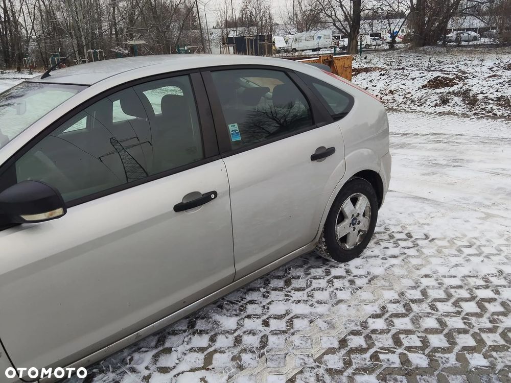 Ford Focus 1.6 Amber X - 14